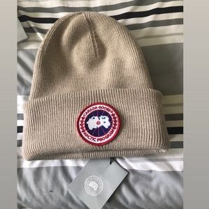 Canada goose beanie (brand new)